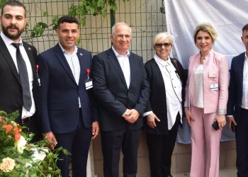 İş dünyasını buluşturan dev açılış