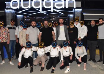 Duqqan Sahne’de “Lazer Party” çılgınlığı