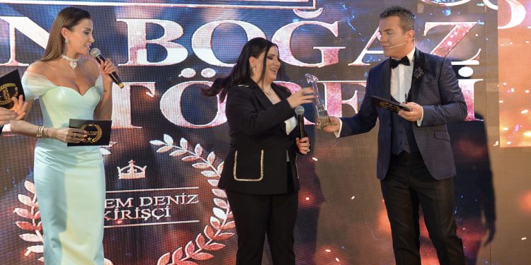 Burçak Gayrimenkul başarısını ödülle taçlandırdı