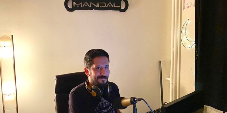 Aytek Teoman “Bu devirde radyo yayını yapmak çılgınlık”