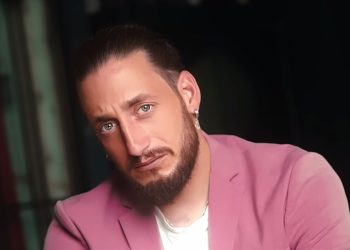 Özgürcan Bekler “Yarım Kalmalı” adlı şarkısını müzikseverlerle buluşturdu