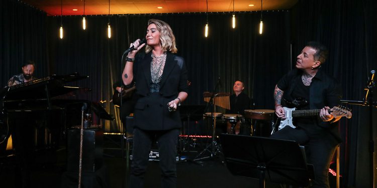 Sıla ““Bağlanmak Güzel Bir Şey Çünkü Temelinde Sahip Çıkmak Vardır”