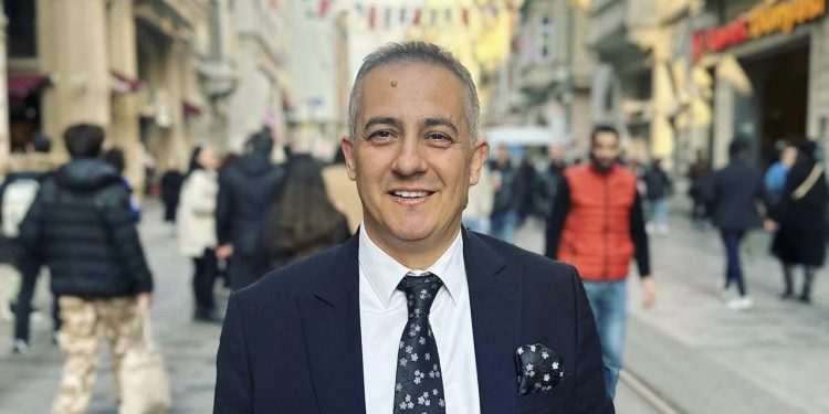 Cihan Baba: Deprem bölgelerinden gelen öğrenciler toplam kontenjana eklenmeli