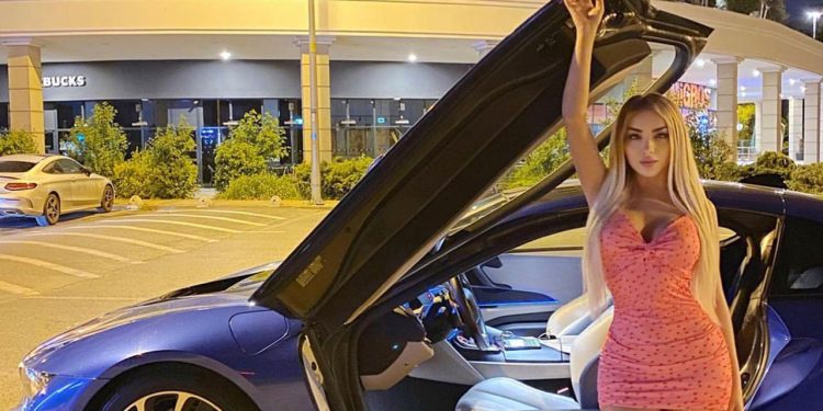 Yasemin Aslan kimdir?