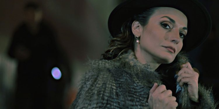 Hande Şan’dan Z kuşağının yeni şarkısı “Hadi Eyvallah”