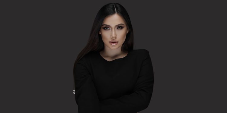 Arzum Karimova kimdir?