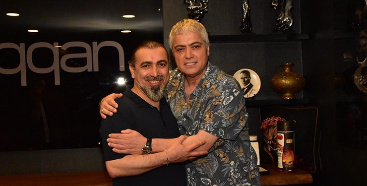 Duqqan Sahne’de Cengiz Kurtoğlu izdihamı