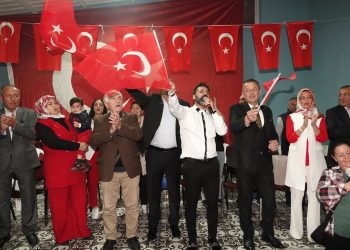 Çatalca İhsaniye Mahallesi’nde Çılgın Sedat’lı coşkulu Cumhuriyet’in 100 yıl kutlaması