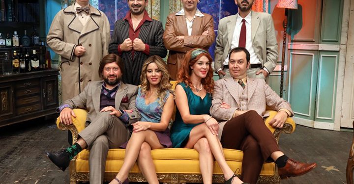 İstanbul Şehir Tiyatrosu’nu başarılı oyunu “Komik Para” kapalı gişe sahnelenmeye devam ediyor