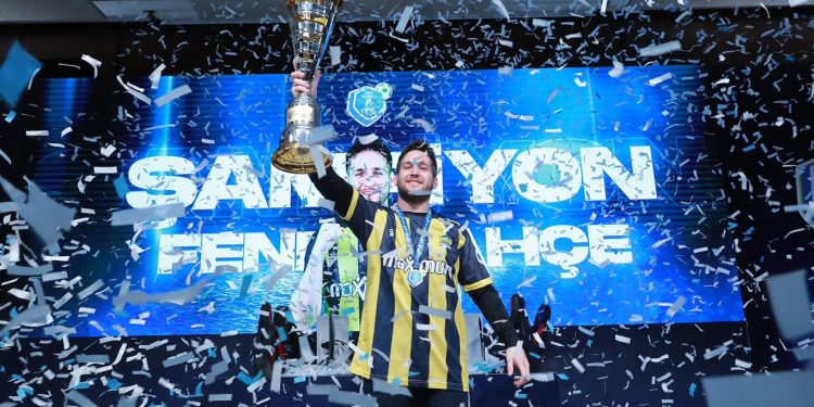 Türk Telekom eSüper Kupa’nın sahibi Fenerbahçe