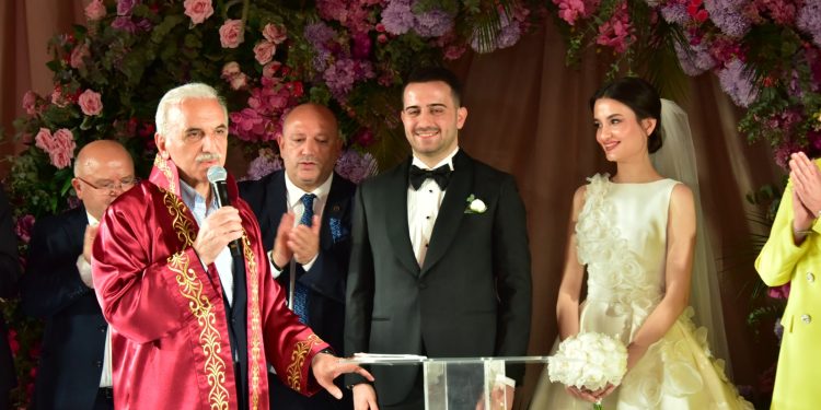 Karaçak ailesinin dillere destan düğünü