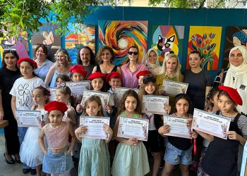 A.Z Art Gallery bir ilke daha imza attı