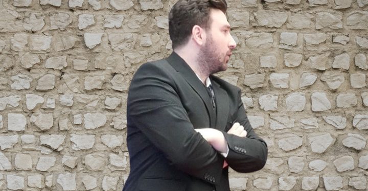 Cansın Beyazova “Bahtın Karası” adlı yeni çalışmasıyla zirveyi hedefliyor