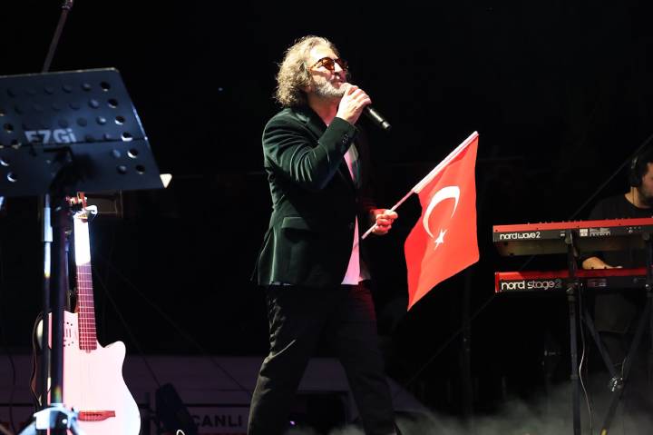 Fettah Can'dan Bodrum'da 29 Ekim Coşkusu!